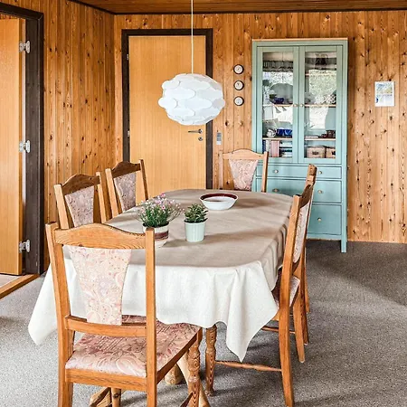 Three-bedroom In 布拉万德